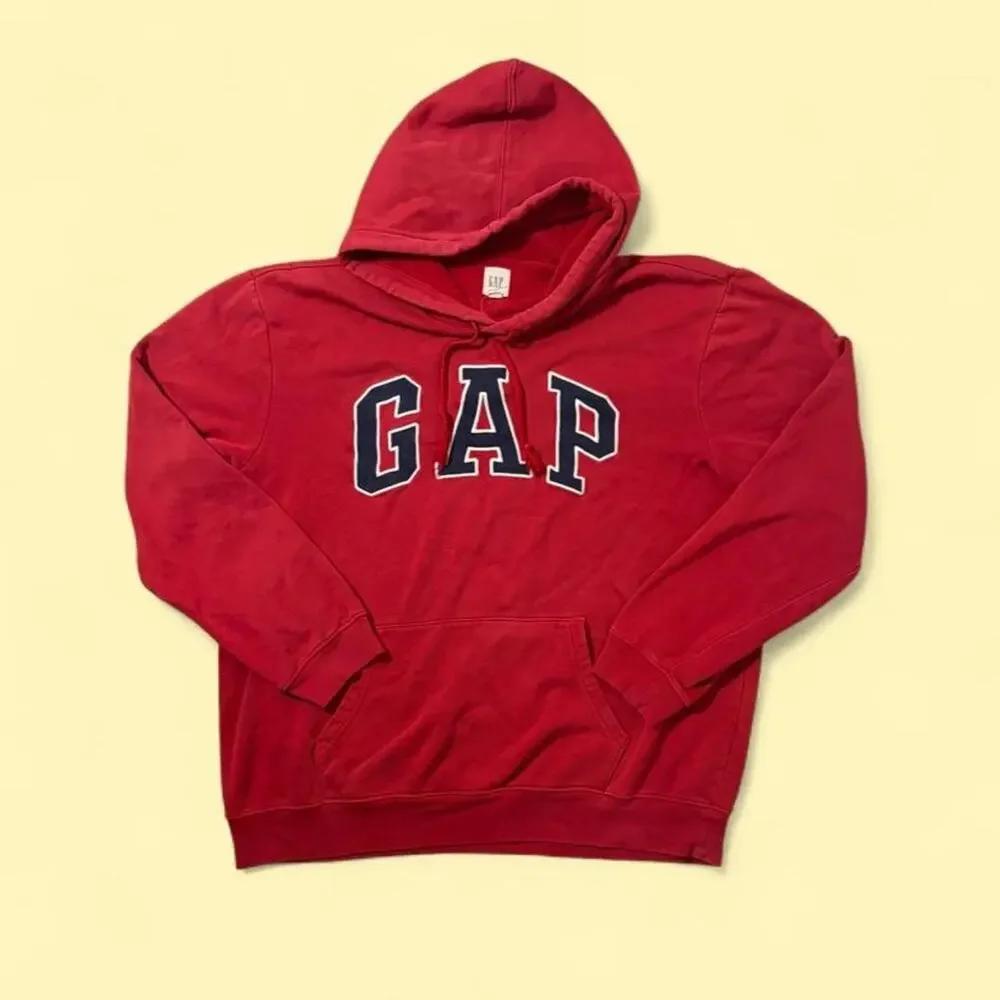 Red gap hoodie with navy